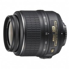 Nikon AF-S DX Zoom-Nikkor 18-55mm f/3,5-5,6G VR