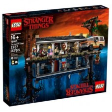 Lego The Upside Down 75810
